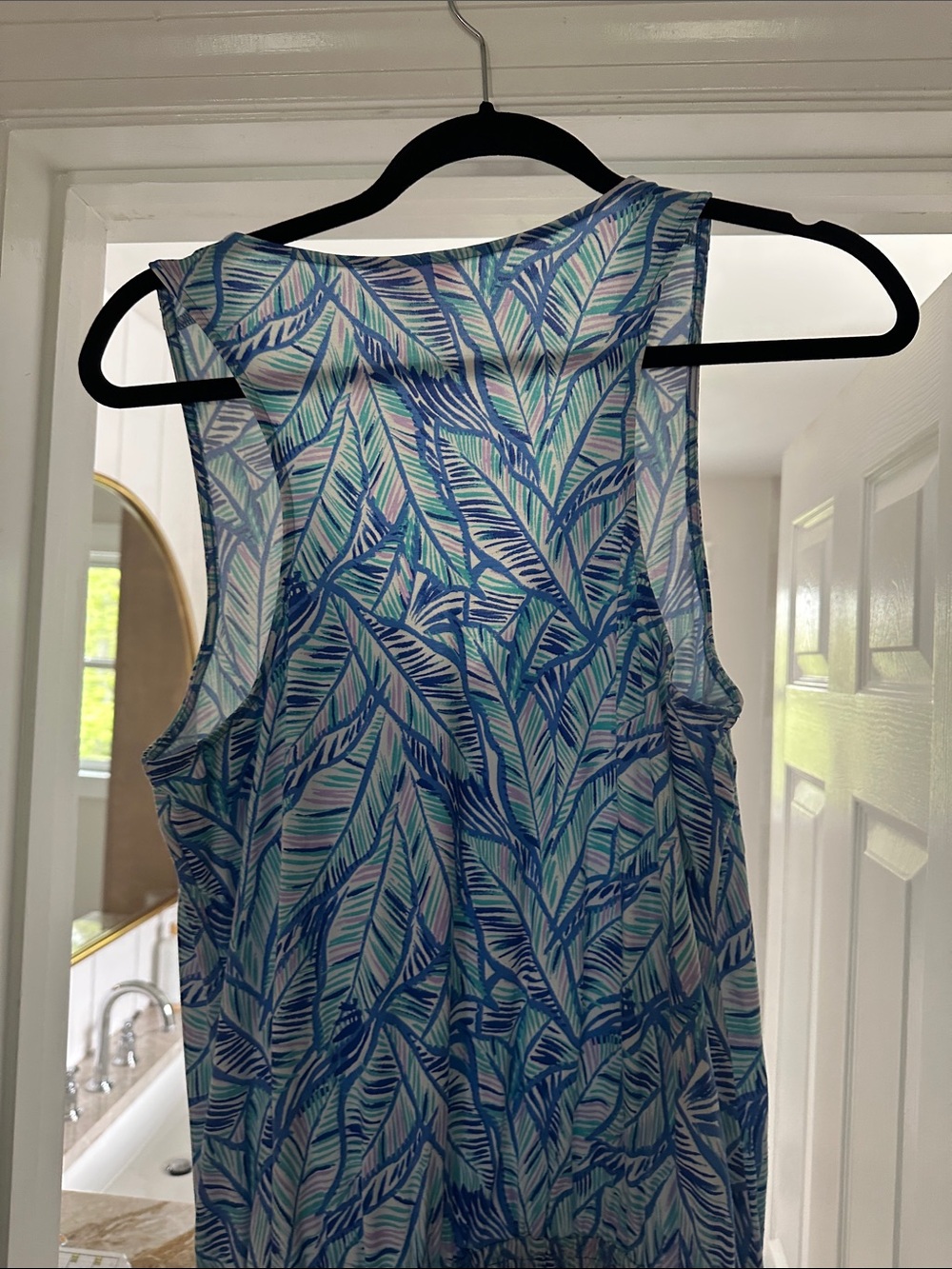 Lilly Pulitzer Blue and White Leaf-Print Sleeveless Jumpsuit - Picture 5 of 7